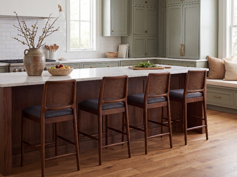 Bar & Counter Stools