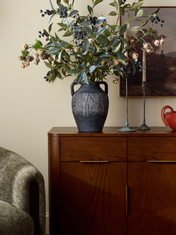 DECOR & ACCESSORIES